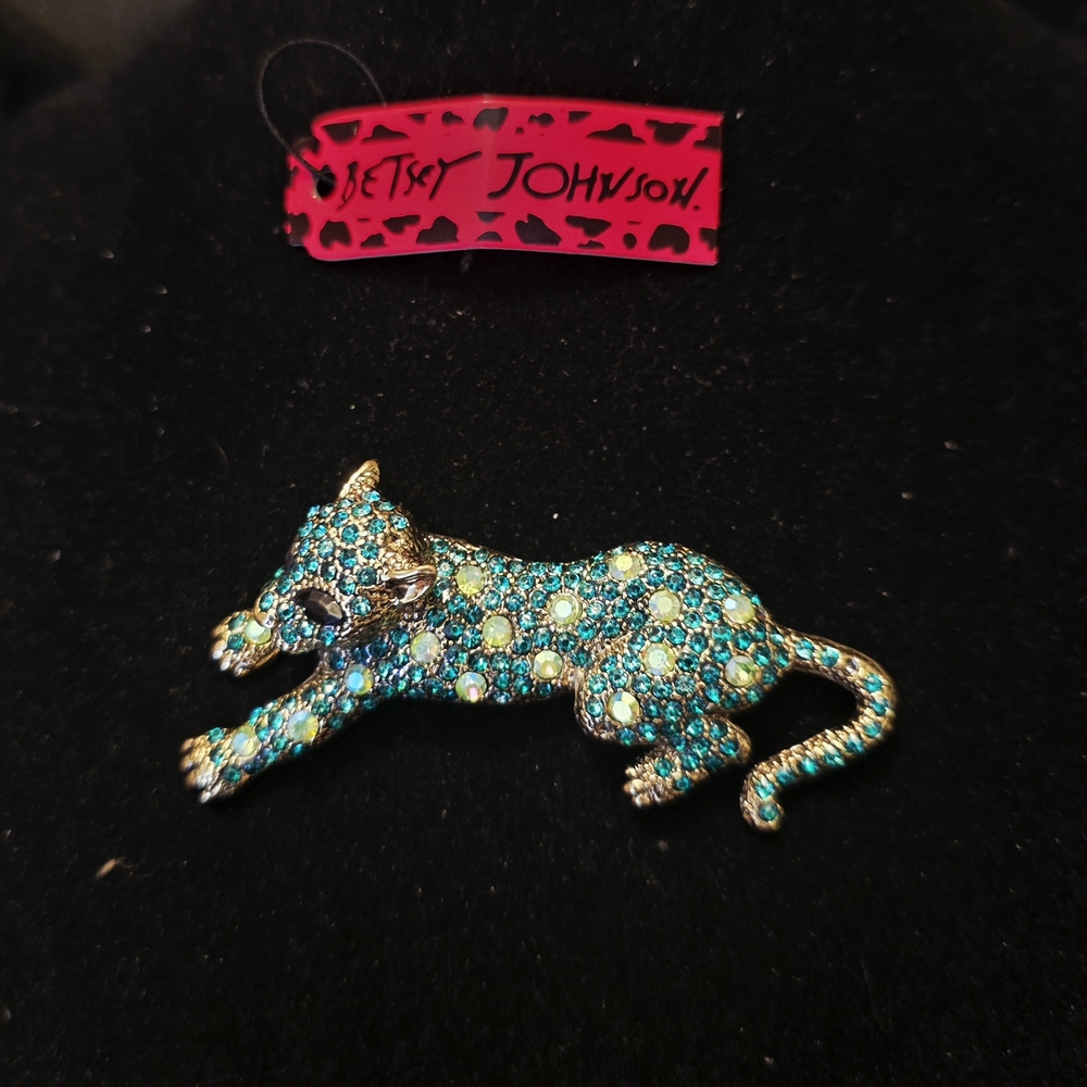 Betsey Johnson Turquoise and Gold Leopard Brooch